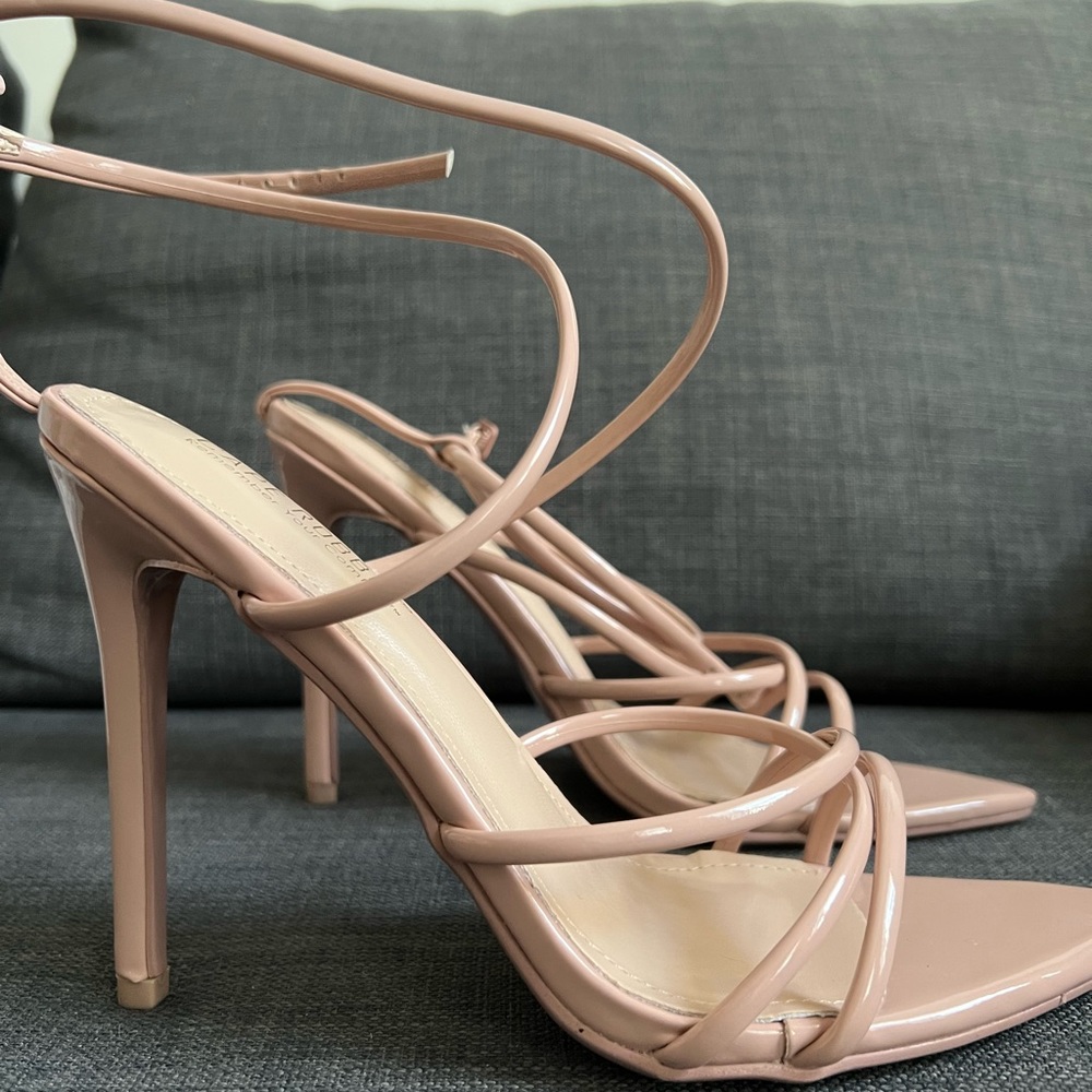 Nude/pink heels size 7.5 from Miss Lola